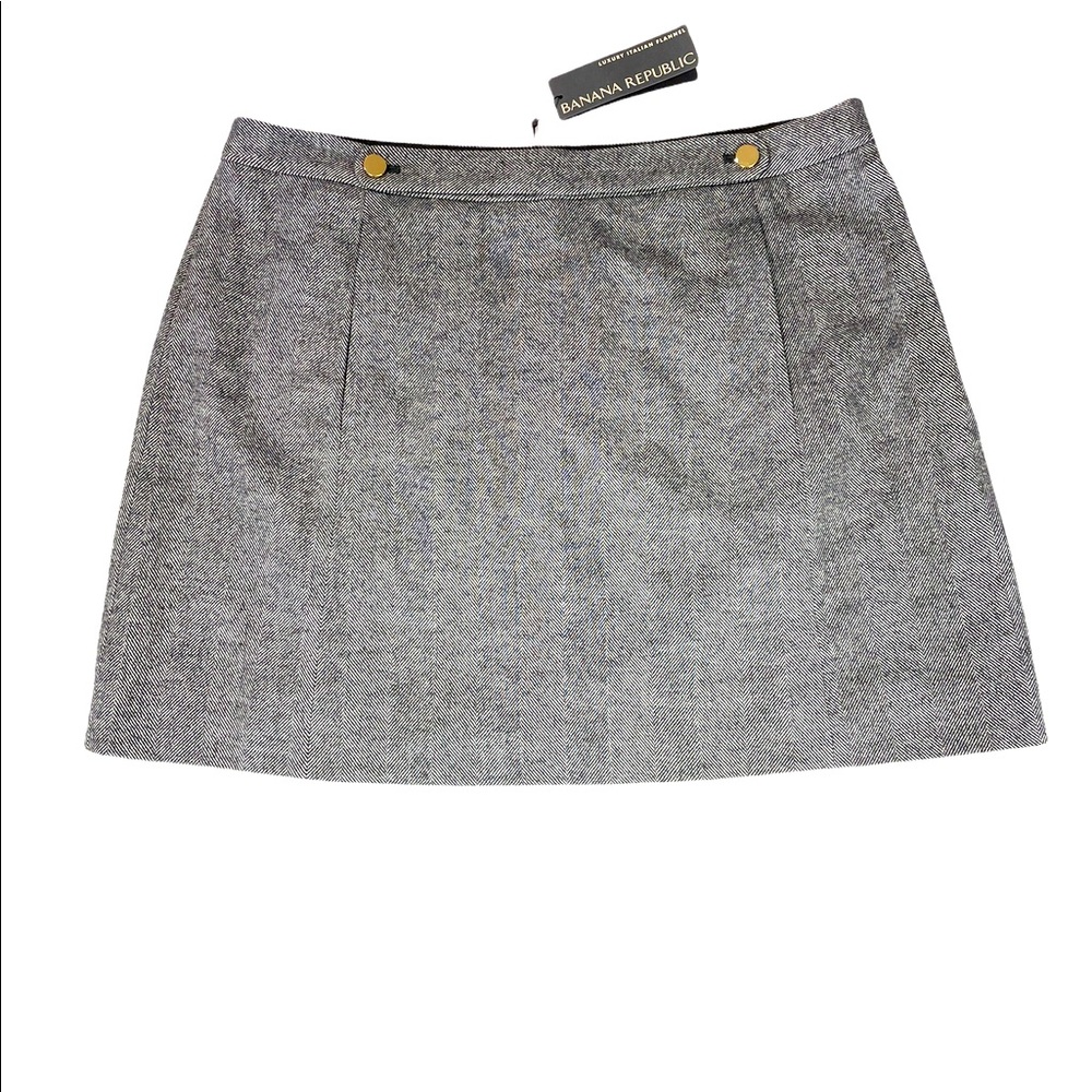Banana Republic Wool Mini Skirt Italian Flannel Size 12 NEW